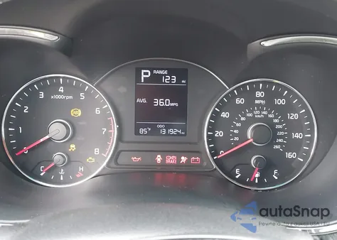 2017 Kia Forte Lx z USA, uszkodzony, nr VIN 3KPFK4A75HE098114